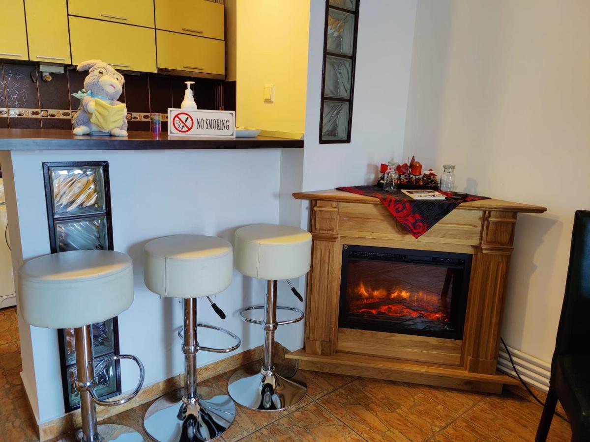 Casa Cu Balcon Apartment Брашов Екстериор снимка