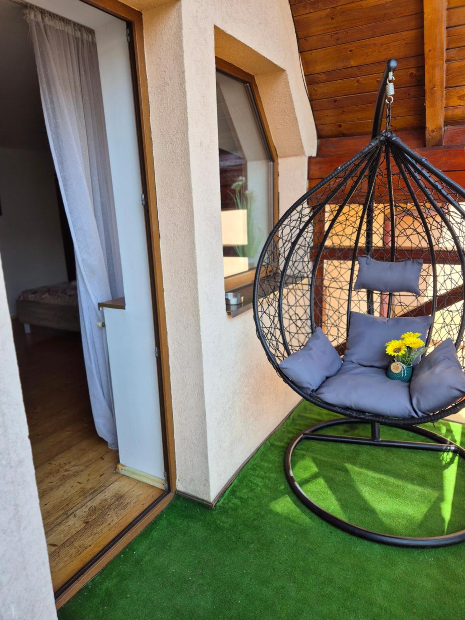 Casa Cu Balcon Apartment Брашов Екстериор снимка